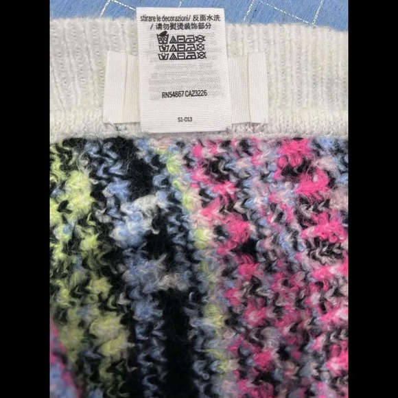 PINK Victoria's Secret Oversize Sweater Snowflake Multicolor Knit Long Sleeve XS - Picture 11 of 14